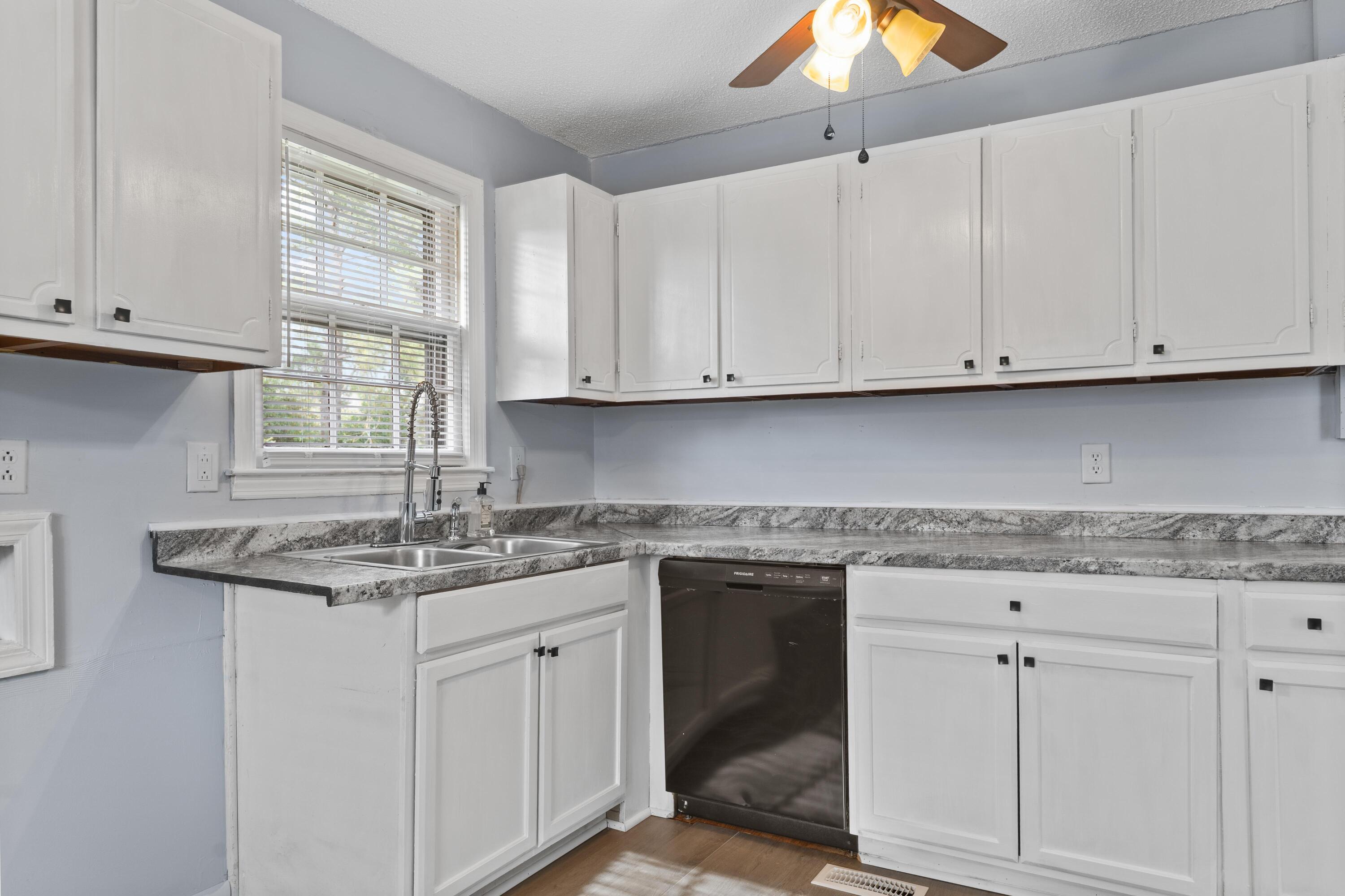 135 State Rd S-38-1508 Cordova, SC 29039 - Photo 7 of 18 DSC08793