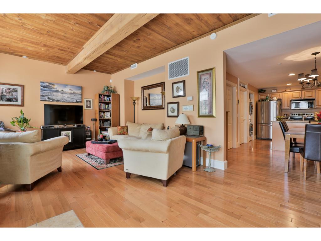 7 Chester Road, Unit 105 Derry, NH 03038 - Photo 12 of 24
