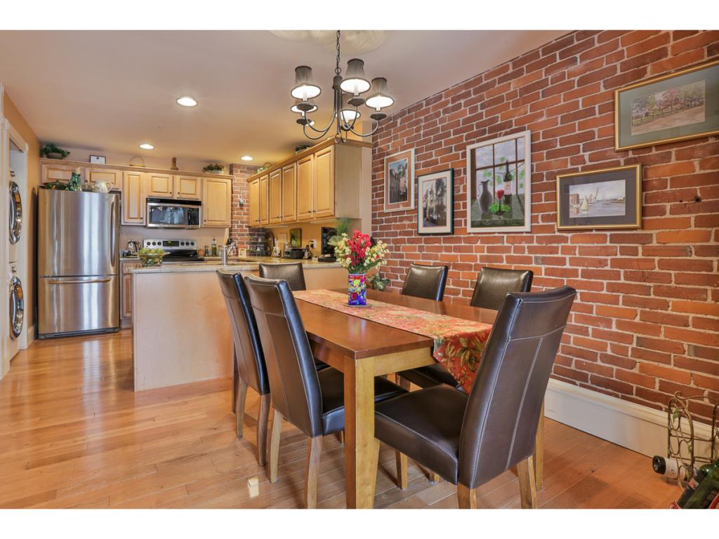 7 Chester Road, Unit 105 Derry, NH 03038 - Photo 14 of 24