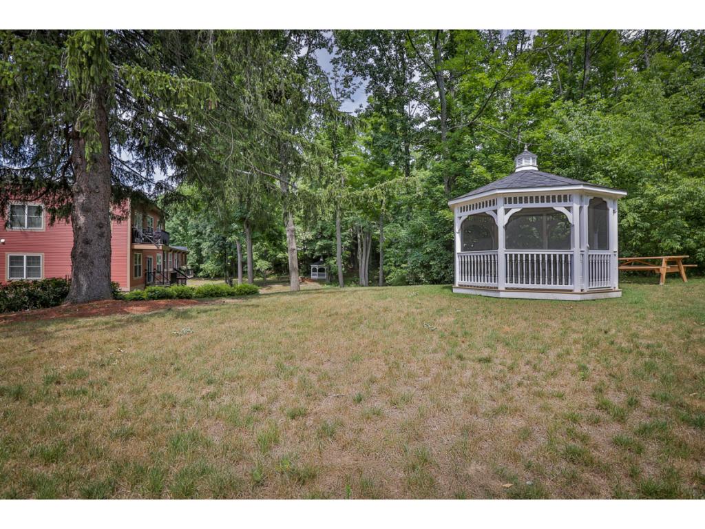 7 Chester Road, Unit 105 Derry, NH 03038 - Photo 7 of 24