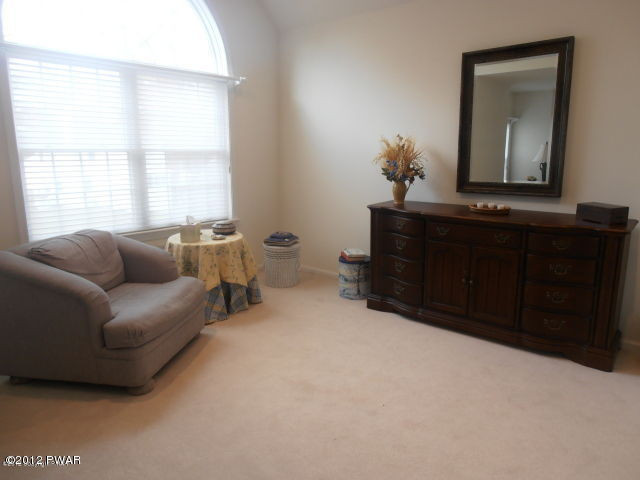 87 Great Bear Way Road East Stroudsburg, PA 18302 - Photo 30 of 45