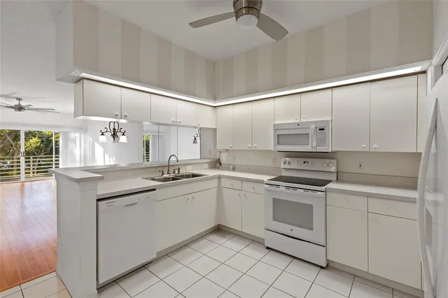 $674,999 | 4610 Mirabella Court, St. Pete Beach, FL 33706