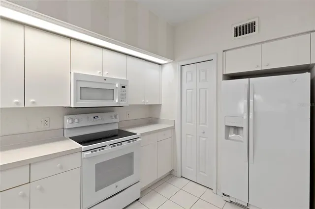 $674,999 | 4610 Mirabella Court, St. Pete Beach, FL 33706