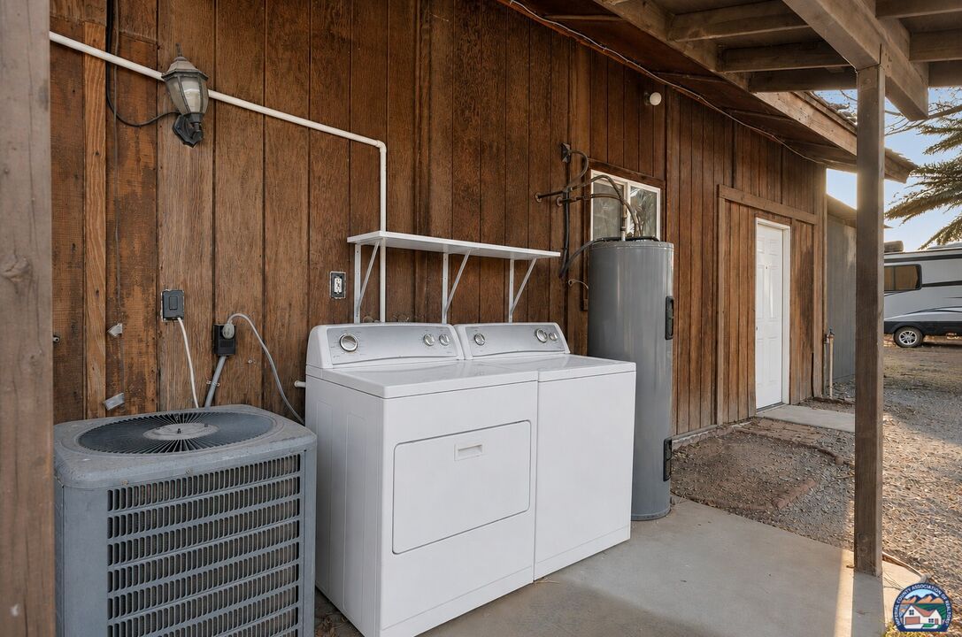 1871 Parker Road El Centro, CA 92243 - Photo 42 of 48 Gallery Image 42