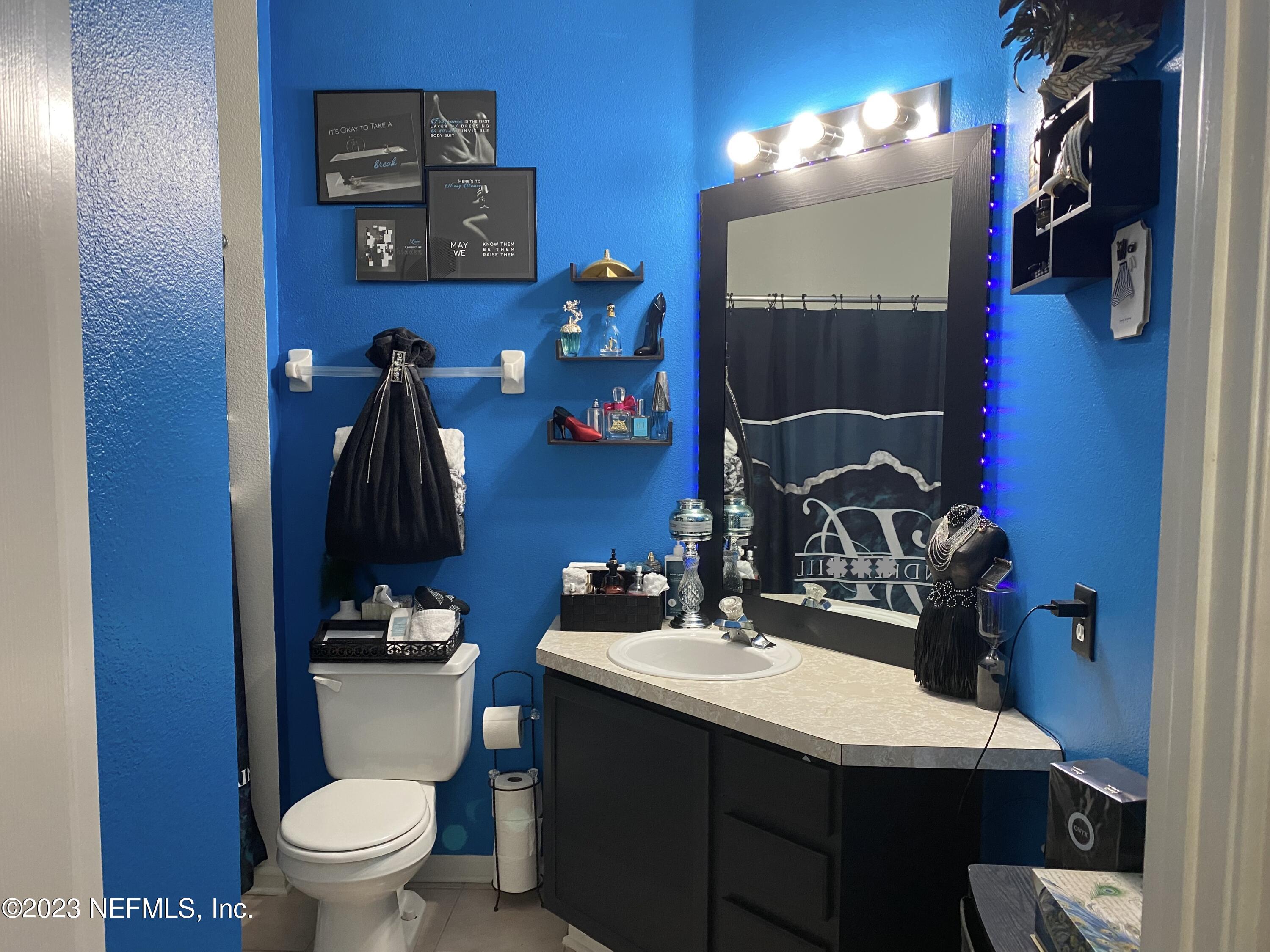 10550 Baymeadows Road, Unit 917 Jacksonville, FL 32256 - Photo 9 of 30 Masterbathroom cover