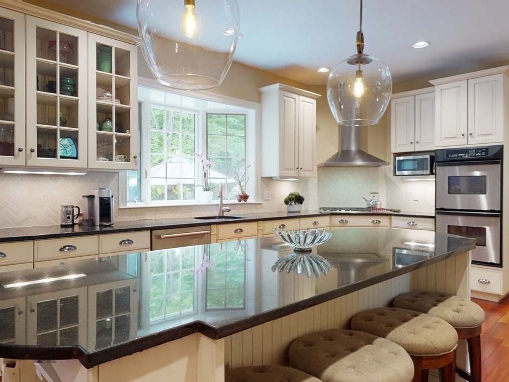 167 Fox Run Road Bolton, MA 01740 - Photo 10 of 42