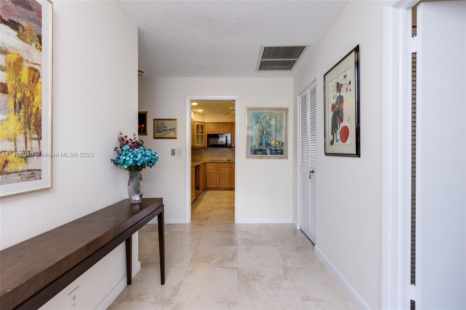 111 St Andrews Road, Unit 2070 Hollywood, FL 33021 - Photo 8 of 35 Gallery Image 8