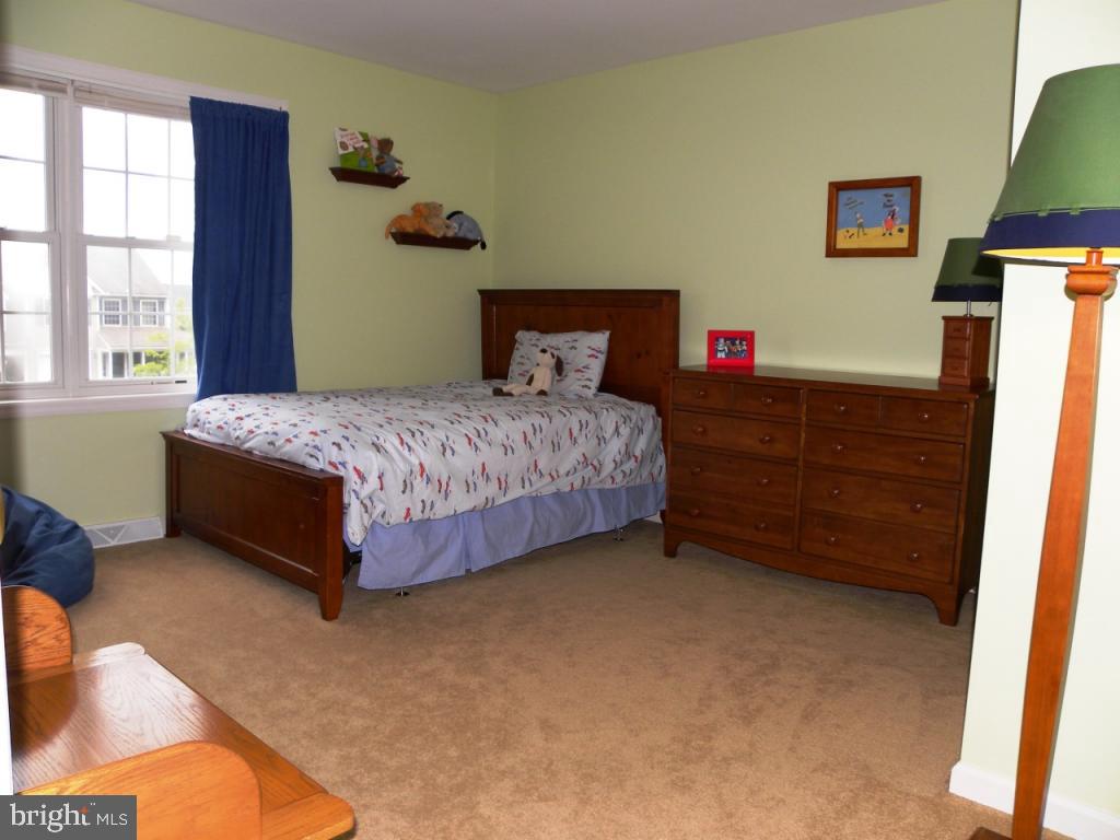 236 North Oak Street Lititz, PA 17543 - Photo 15 of 25