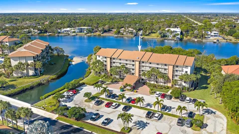$515,000 | 1701 Marina Isle Way, Unit 202, Jupiter, FL 33477