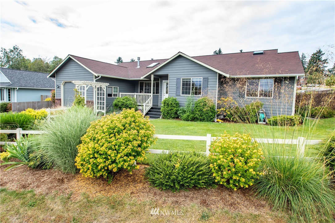 4820 Haines Road Freeland, WA 98249 - Photo 1 of 28 Gallery Image 1