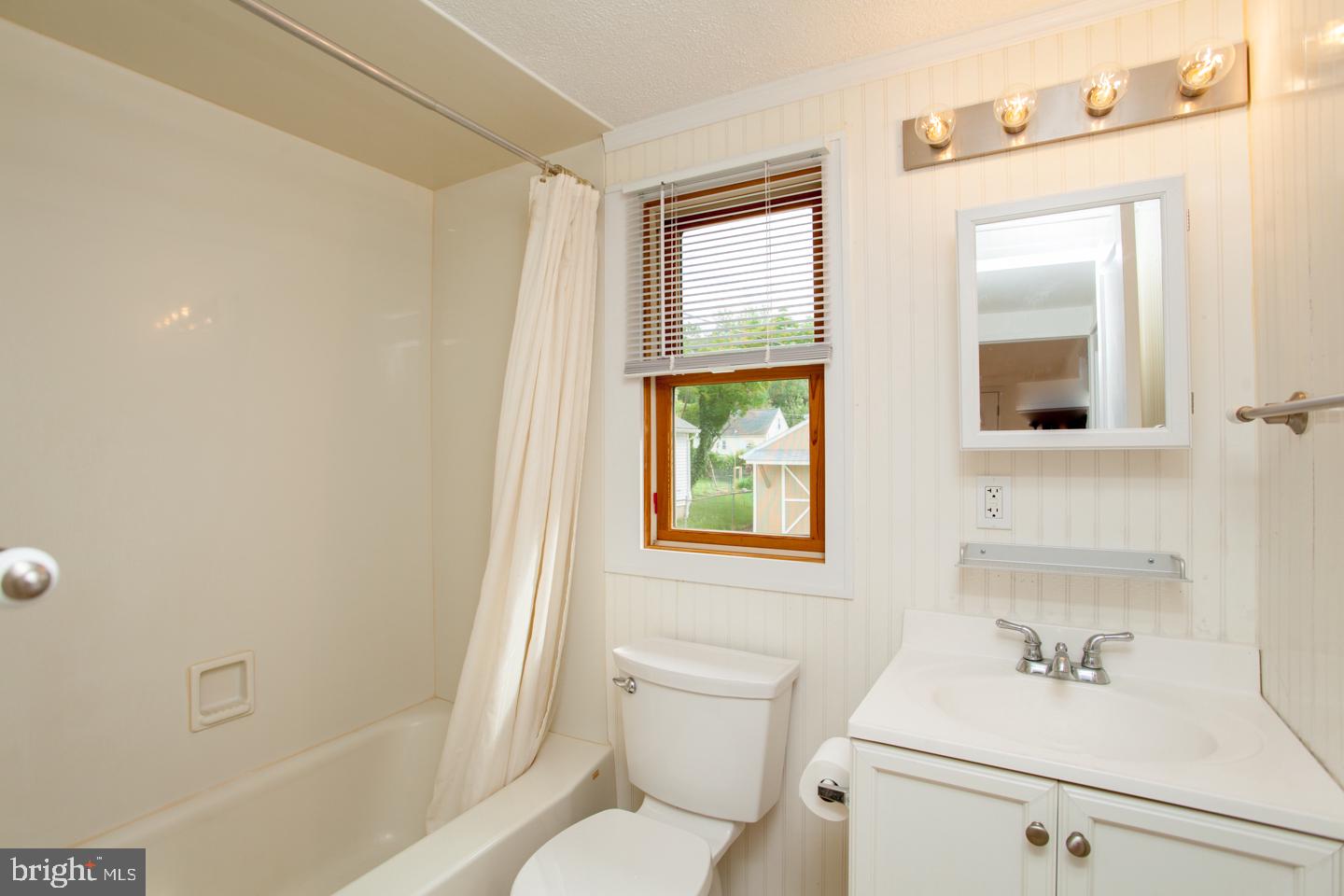 74 East Swamp Road Doylestown, PA 18901 - Photo 36 of 76 Gallery Image 36