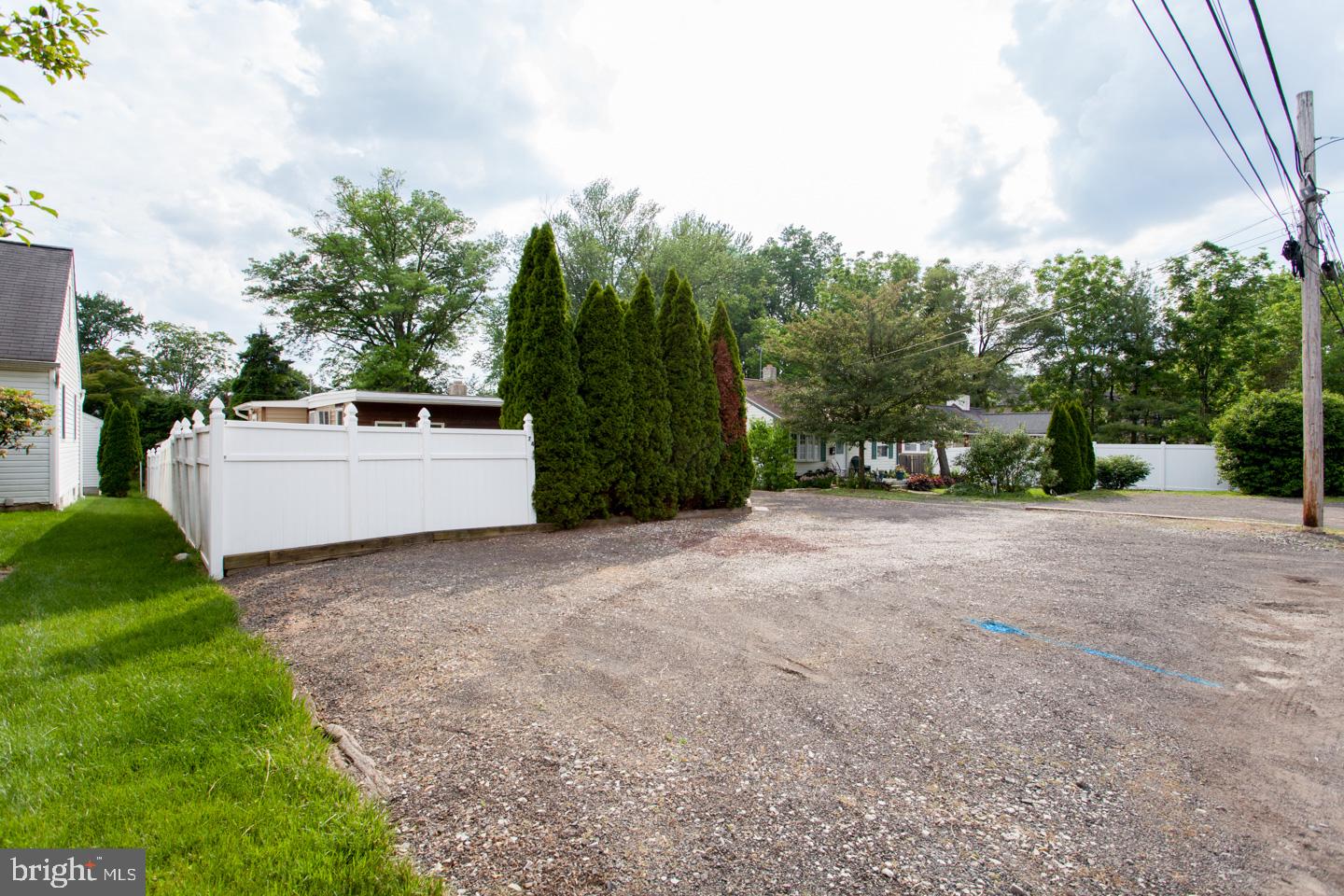 74 East Swamp Road Doylestown, PA 18901 - Photo 8 of 76 Gallery Image 8