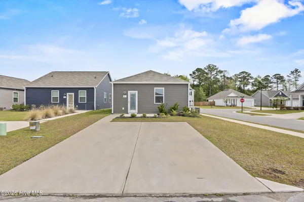 $2,200 | 11 North Farmhouse Drive, Unit LOT 2015, Wilmington, NC 28411