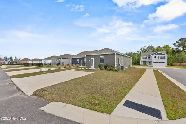 $2,200 | 11 North Farmhouse Drive, Unit LOT 2015, Wilmington, NC 28411