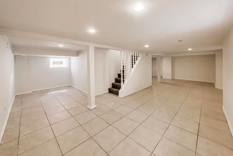 $345,000 | 2728 North Major Avenue, Chicago, IL 60639