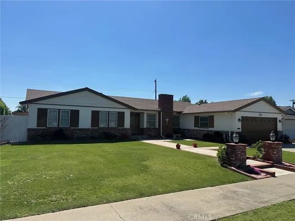 $1,199,000 | 1040 East Del Mar Avenue, Orange, CA 92865