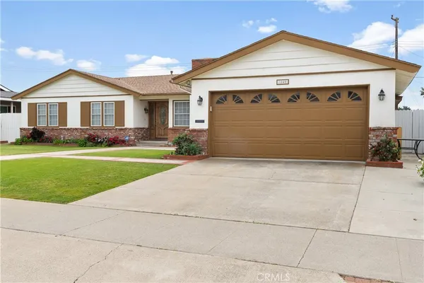 $1,199,000 | 1040 East Del Mar Avenue, Orange, CA 92865