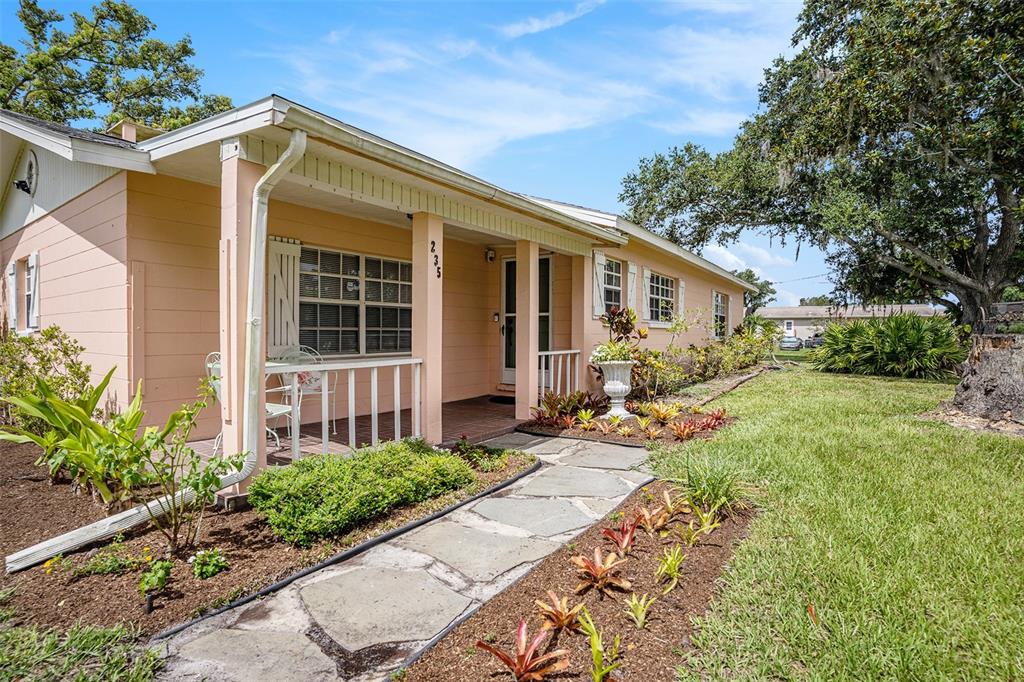 235 Old Welcome Road Lithia, FL 33547 - Photo 1 of 53 Gallery Image 1