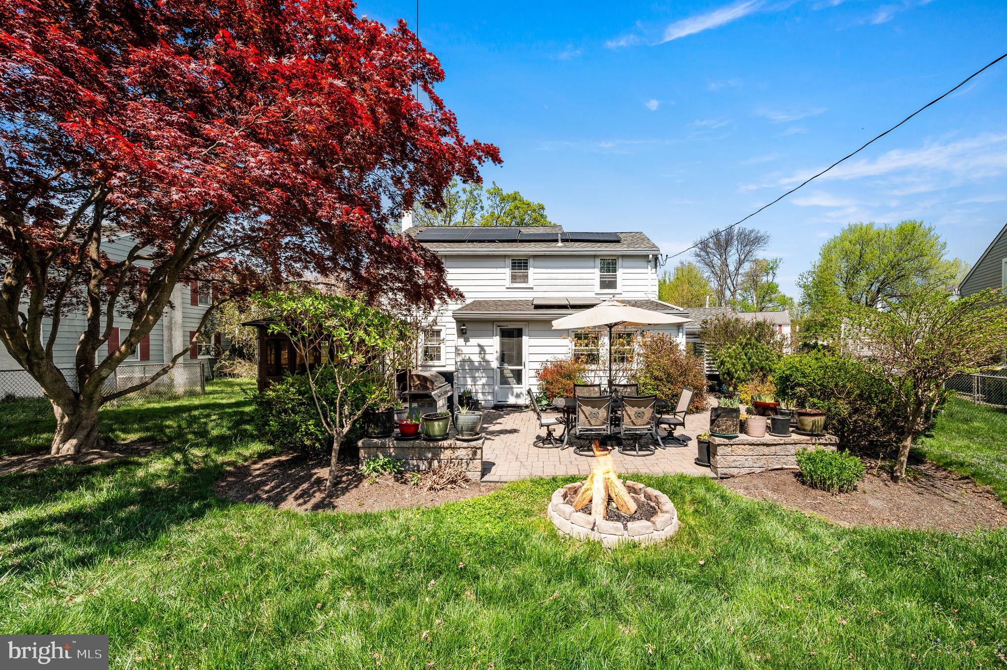 416 Preston Lane Hatboro, PA 19040 - Photo 22 of 24 a view of a building with a yard