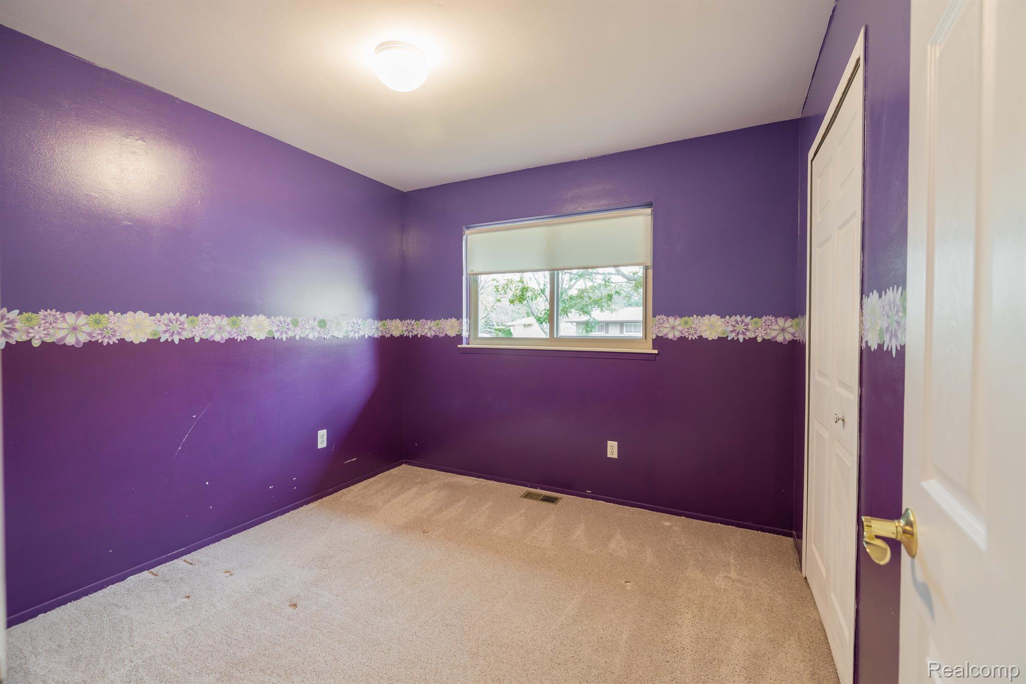 733 Buckingham Road Canton, MI 48188 - Photo 18 of 33 Gallery Image 18