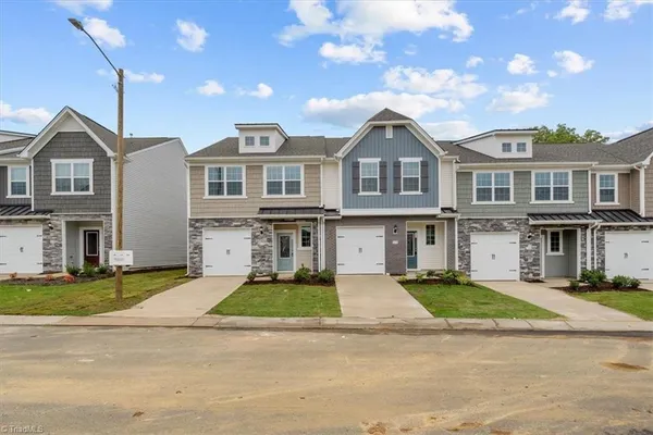 $264,900 | 2112 Willow Gln Drive, Graham, NC 27253
