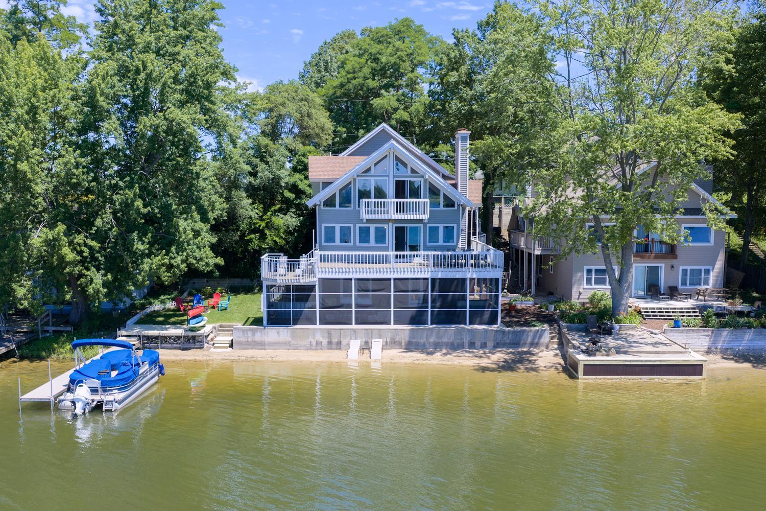 68388 Dailey Road Edwardsburg, MI 49112 - Photo 4 of 49 68388 Dailey Rd Edwardsburg MI-large-004
