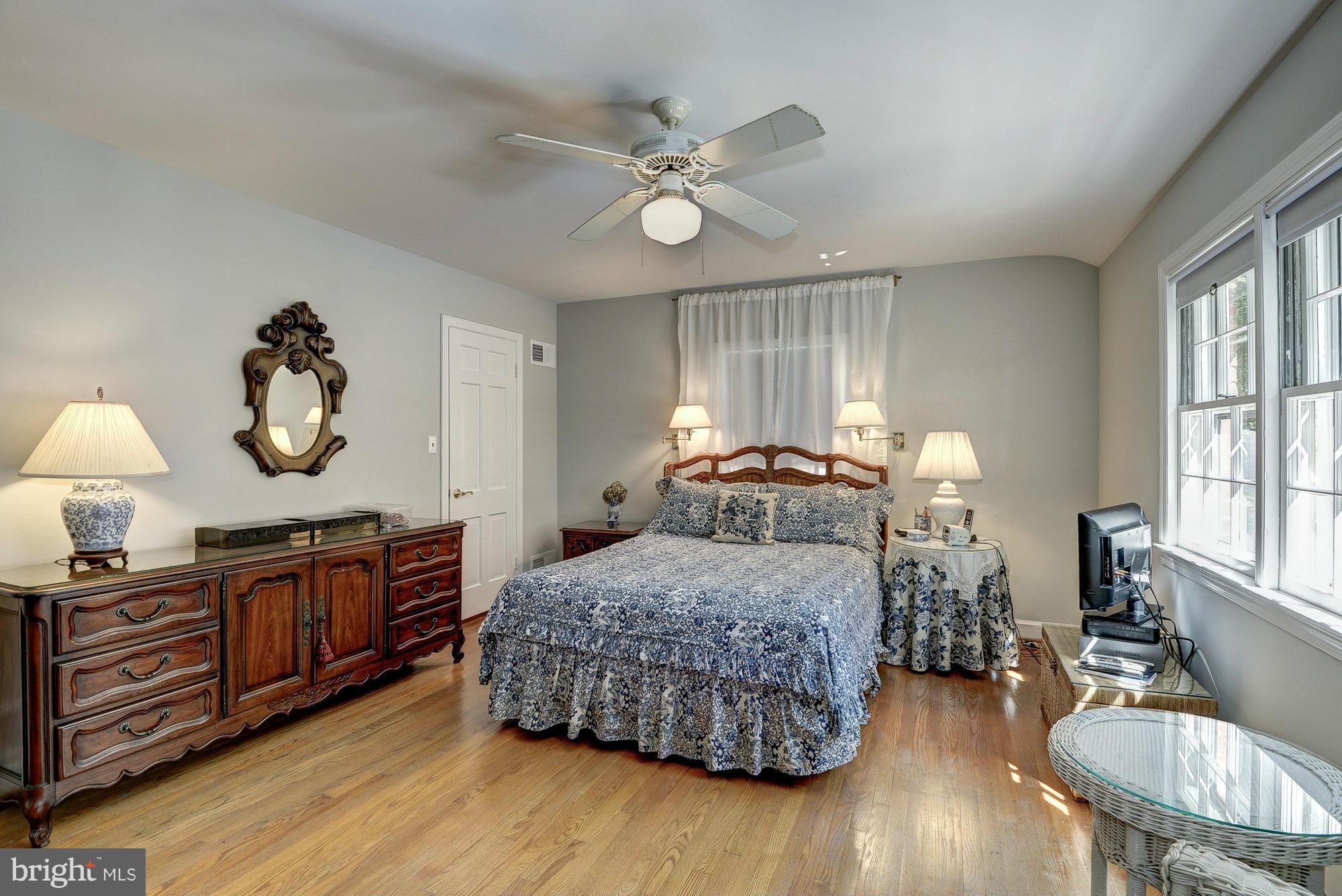 5504 Jordan Road Bethesda, MD 20816 - Photo 16 of 26 Bedroom (Master)