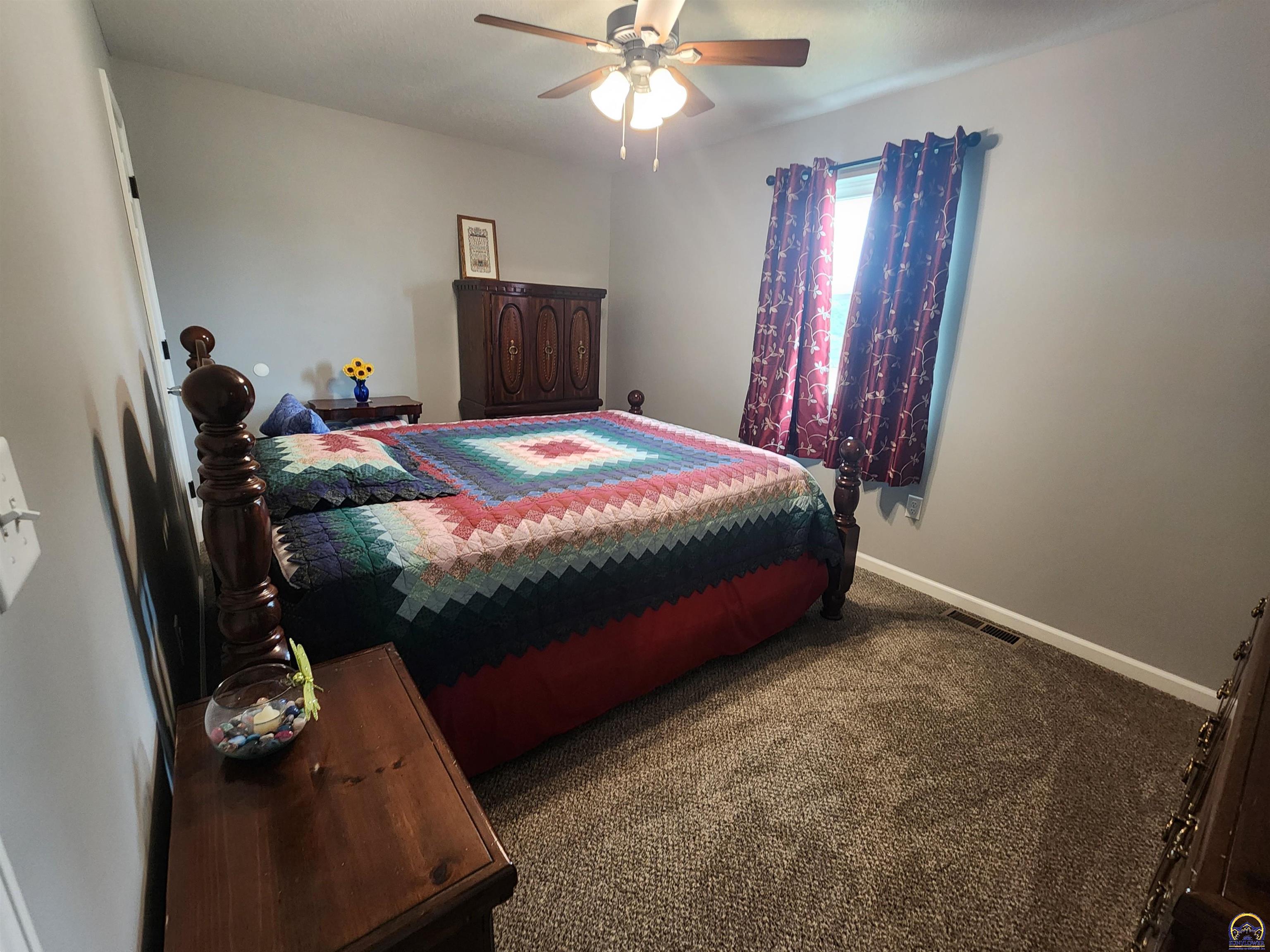 901 Riverside Court Emporia, KS 66801 - Photo 19 of 39