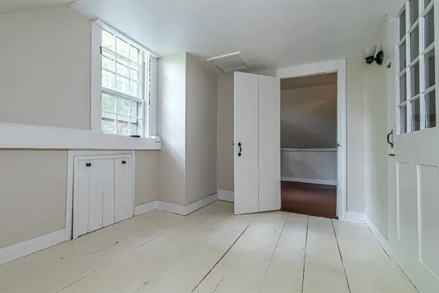 $547,500 | 1 Old Coach Road, New Boston, NH 03070