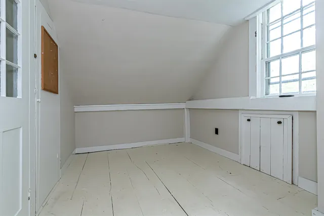 $547,500 | 1 Old Coach Road, New Boston, NH 03070