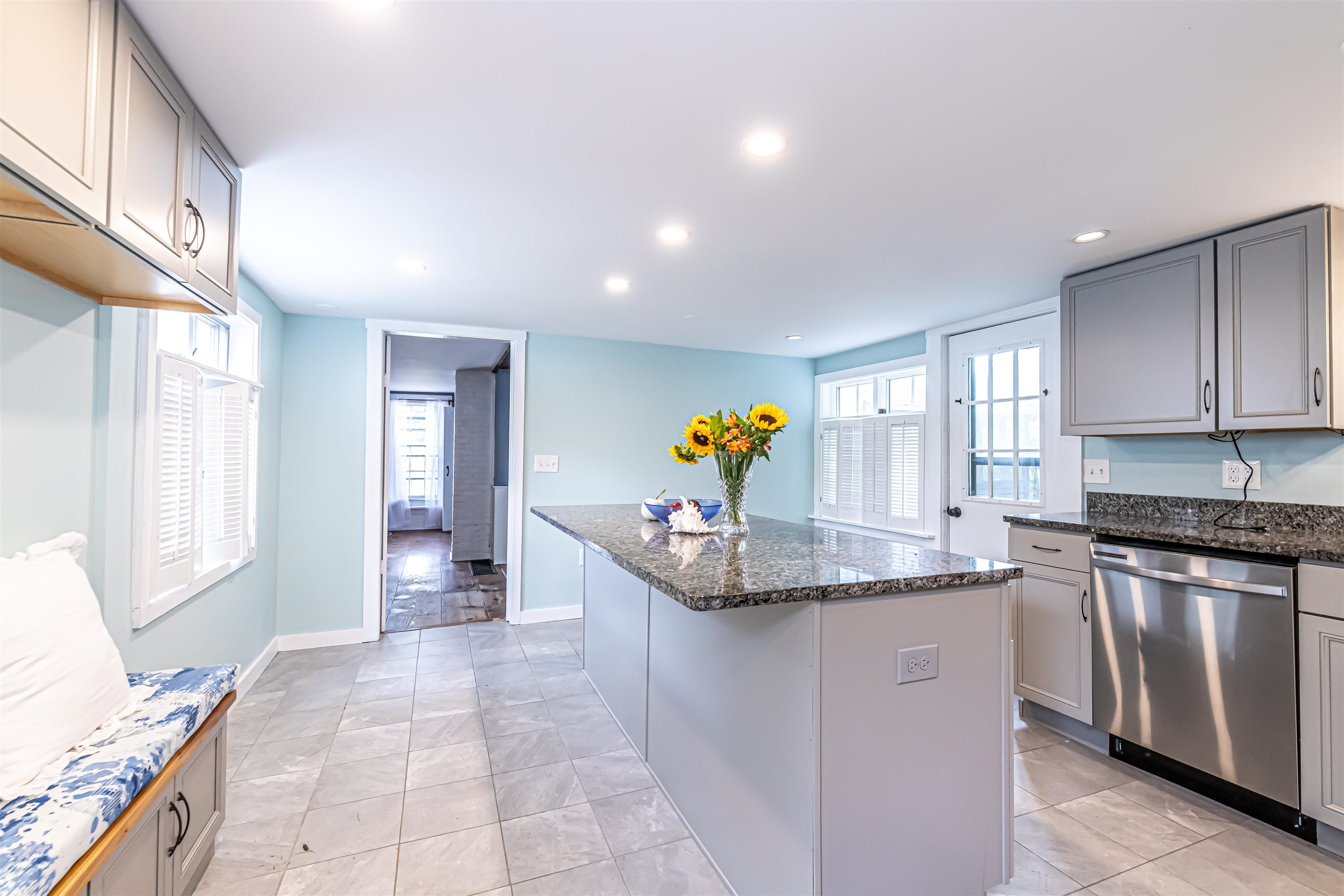 1 Old Coach Road New Boston, NH 03070 - Photo 9 of 53