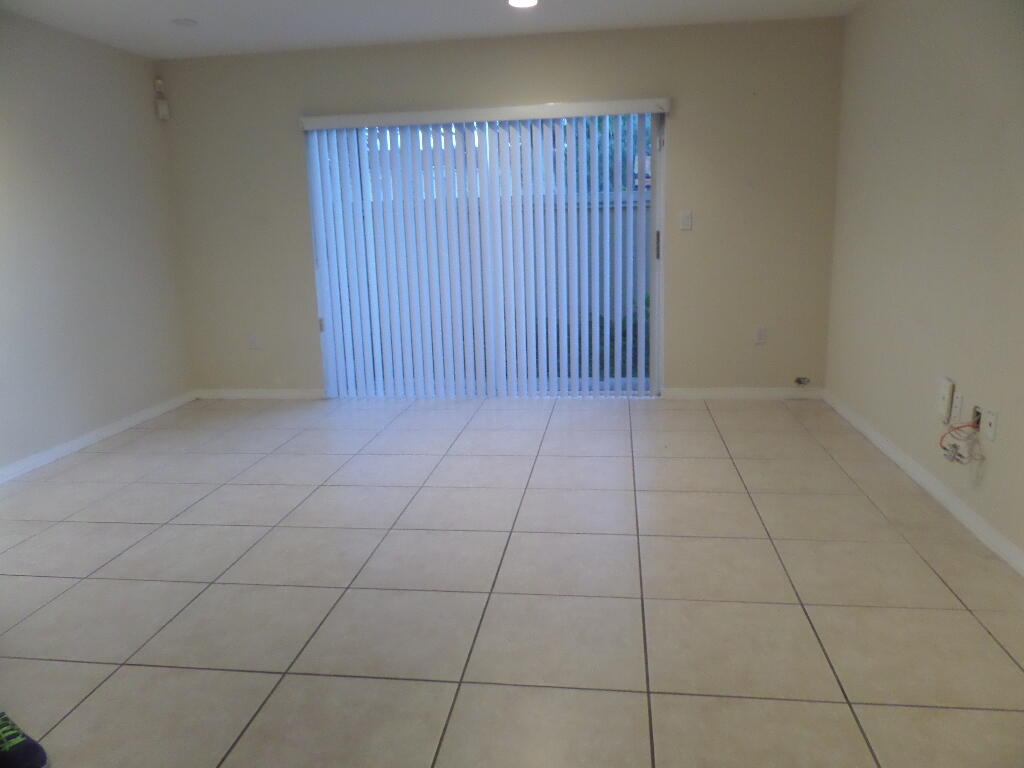 3095 Southwest 129th Way, Unit 162 Miramar, FL 33027 - Photo 3 of 22 SAM_1240