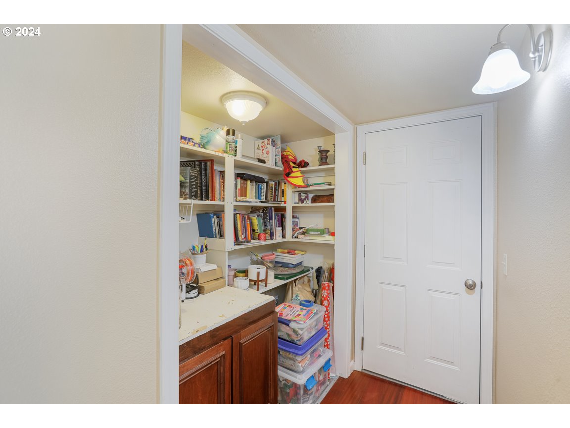 60496 Robinette Road St. Helens, OR 97051 - Photo 15 of 46 Gallery Image 15