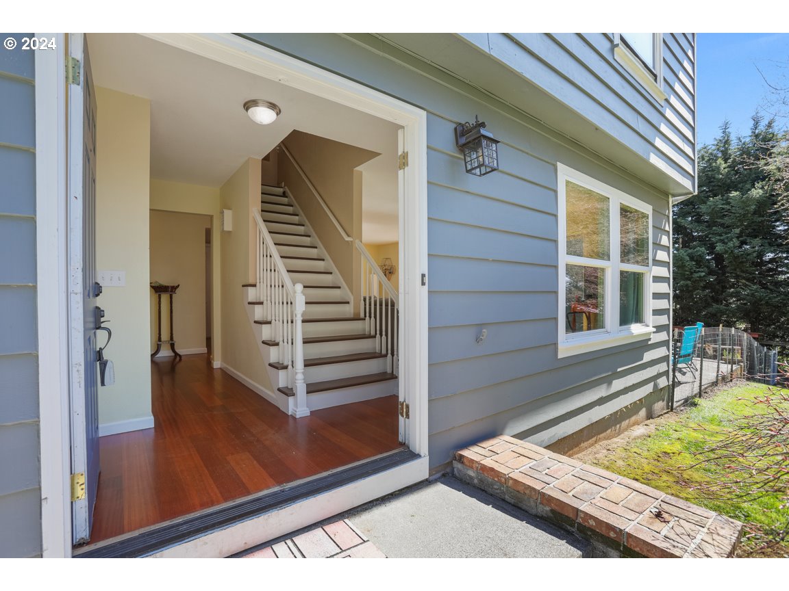 60496 Robinette Road St. Helens, OR 97051 - Photo 6 of 46 Gallery Image 6
