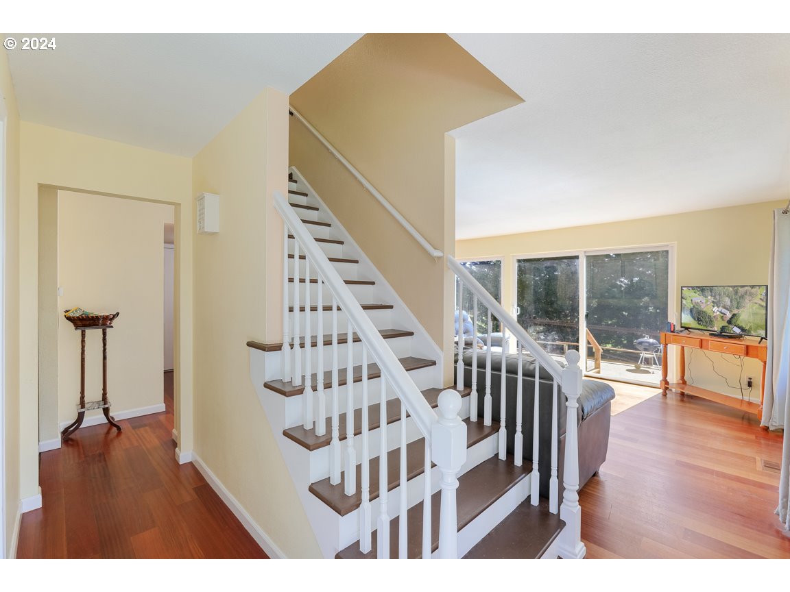 60496 Robinette Road St. Helens, OR 97051 - Photo 7 of 46 Gallery Image 7
