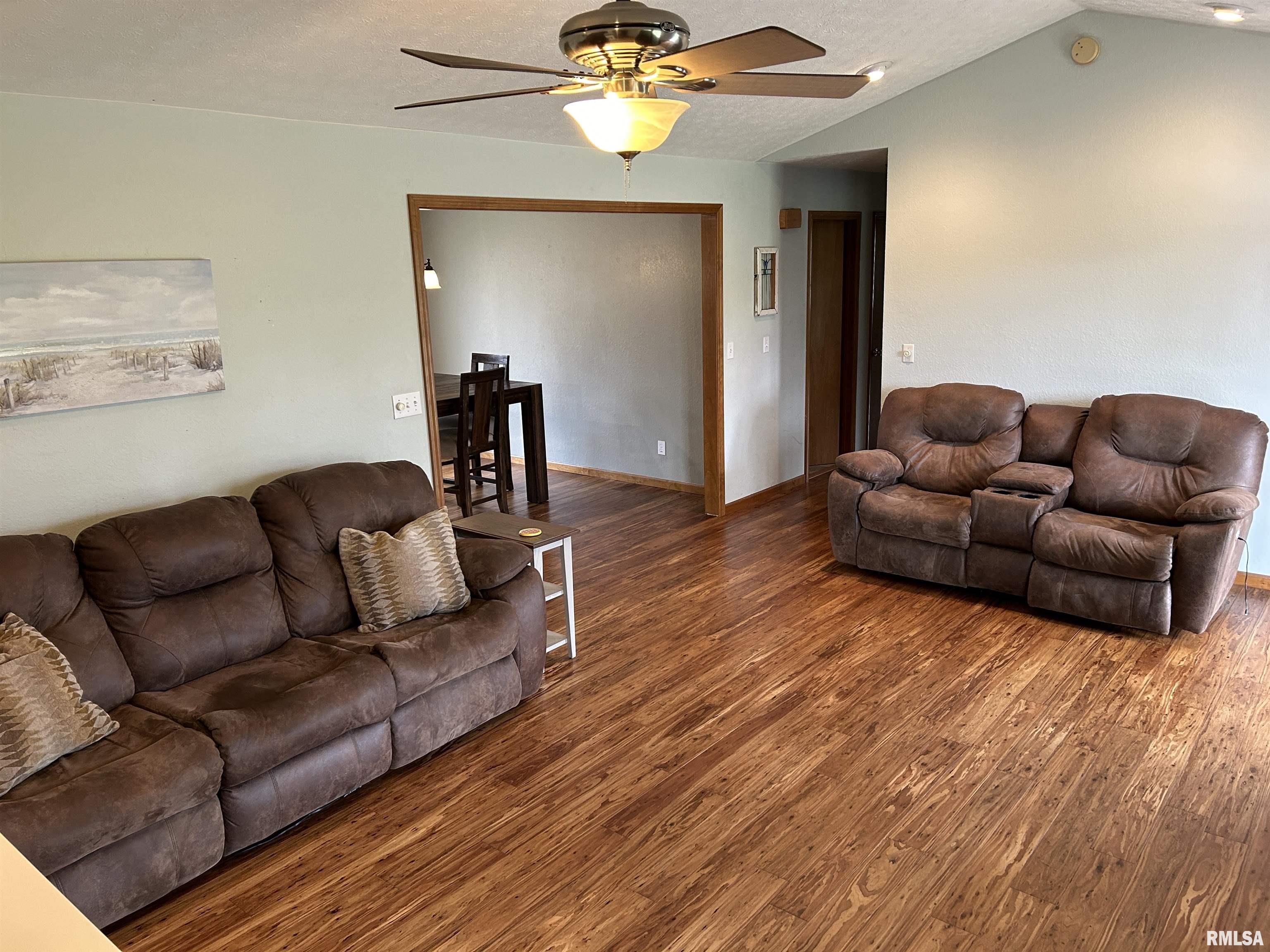 3423 Red Stripe Road Salem, IL 62881 - Photo 3 of 49
