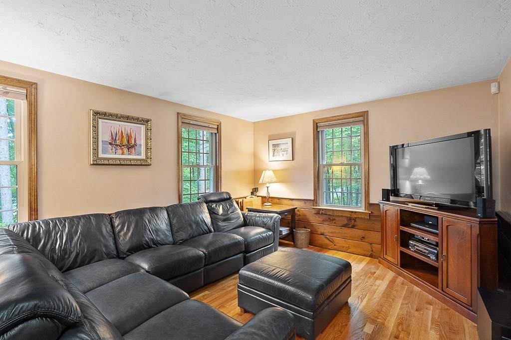 82 Scribner Road Tyngsborough, MA 01879 - Photo 16 of 42 Gallery Image 16