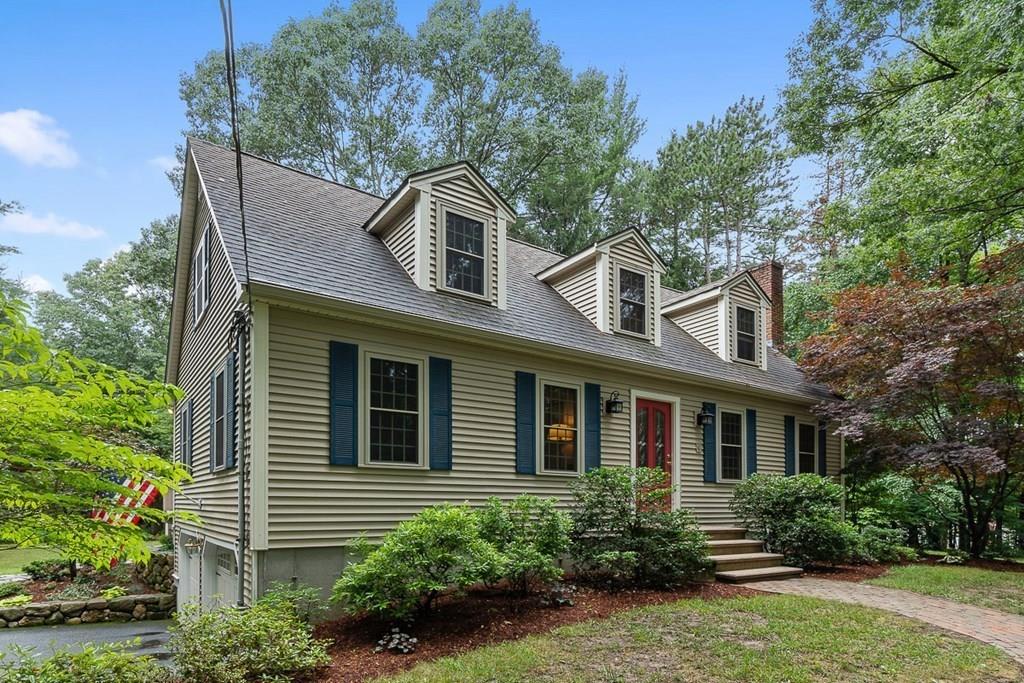 82 Scribner Road Tyngsborough, MA 01879 - Photo 4 of 42 Gallery Image 4