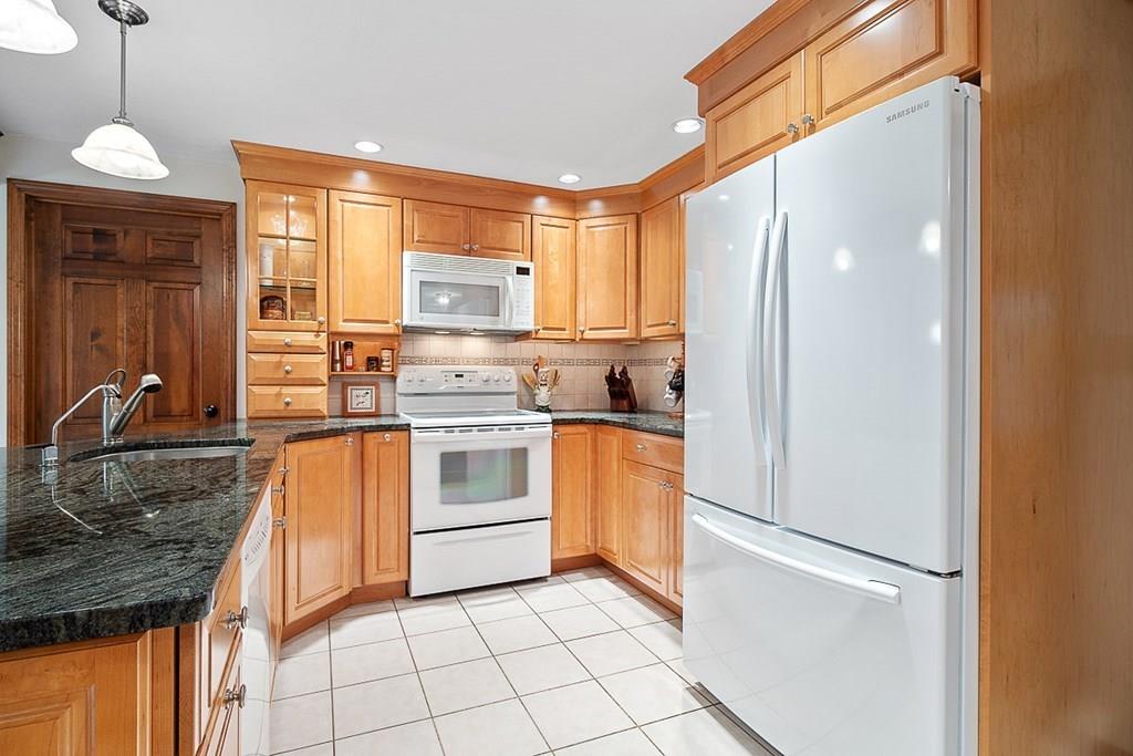 82 Scribner Road Tyngsborough, MA 01879 - Photo 7 of 42 Gallery Image 7