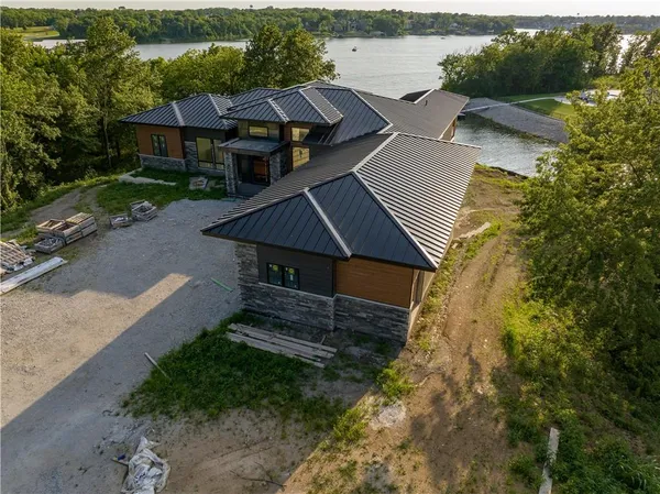 $4,449,000 | 14 Tomahawk Circle, Lake Winnebago, MO 64034