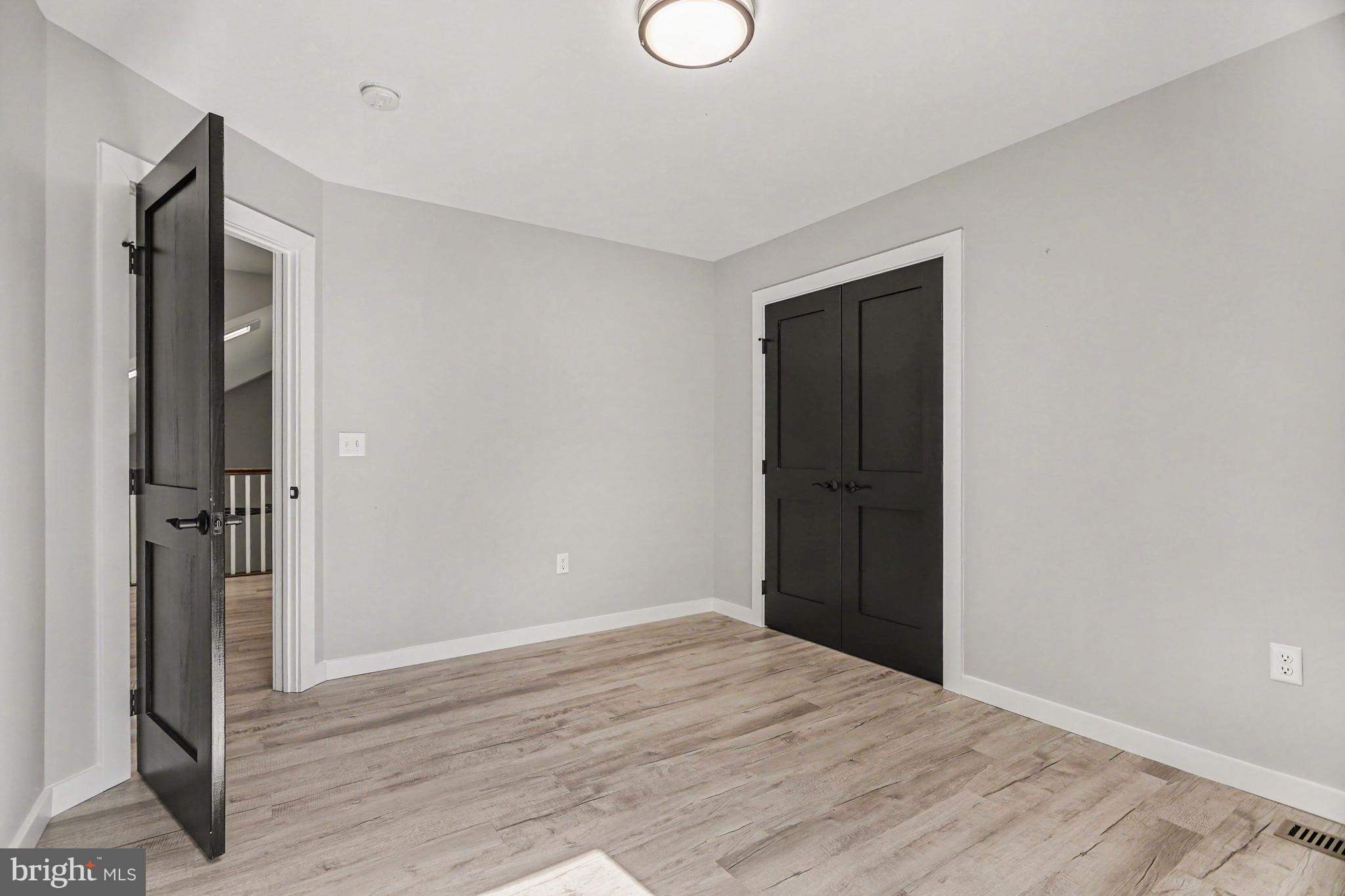 2808 Spring Valley Road Lancaster, PA 17601 - Photo 18 of 48
