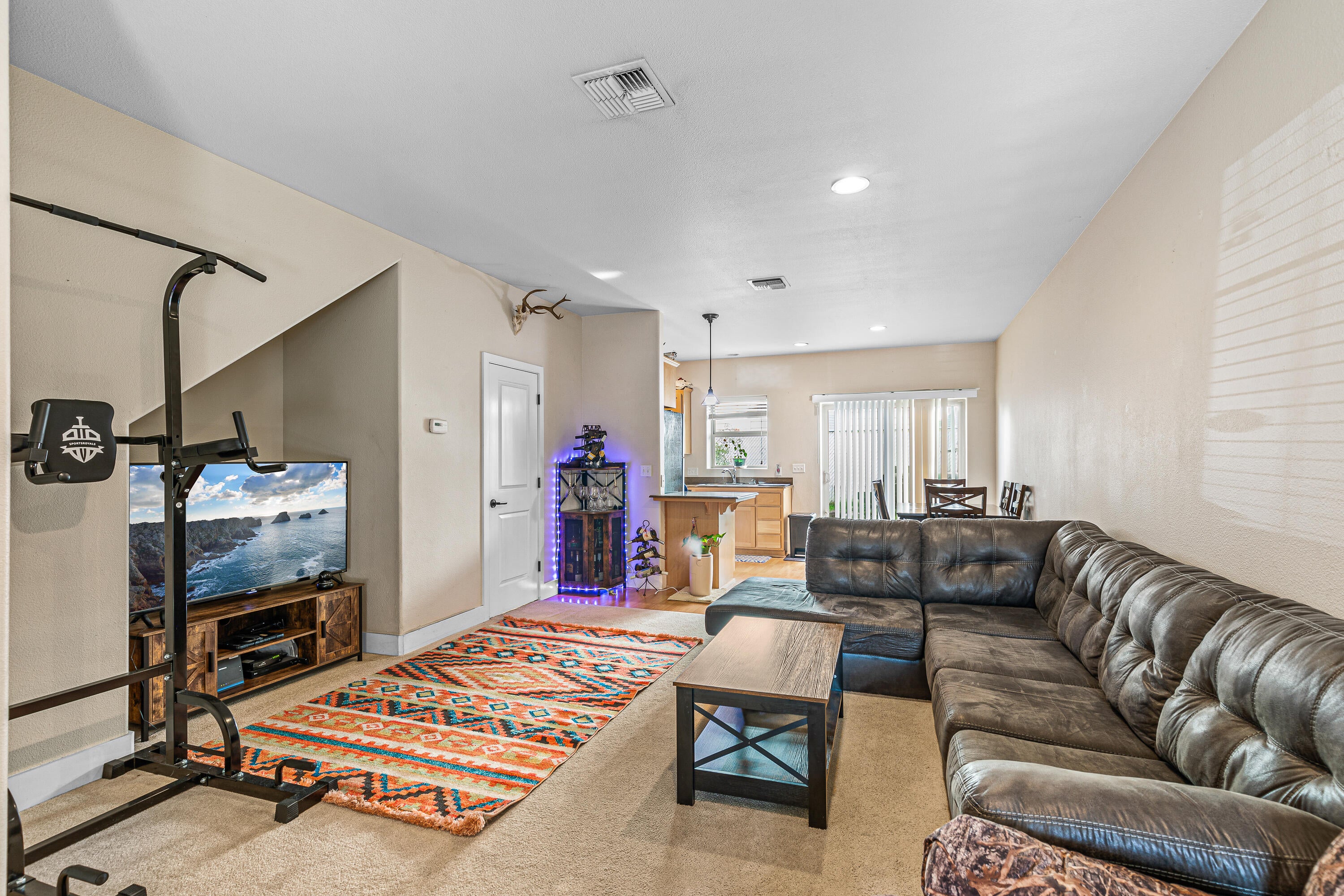 5-Living Room