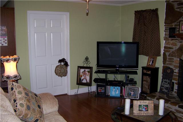 1047 Topsy Store Road Waynesboro, TN 38485 - Photo 5 of 11 Gallery Image 5
