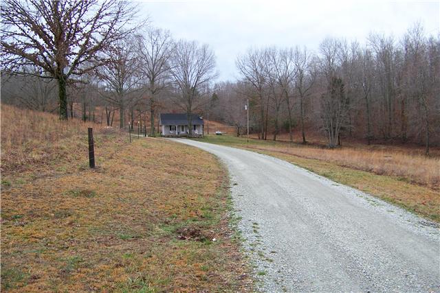 1047 Topsy Store Road Waynesboro, TN 38485 - Photo 9 of 11 Gallery Image 9