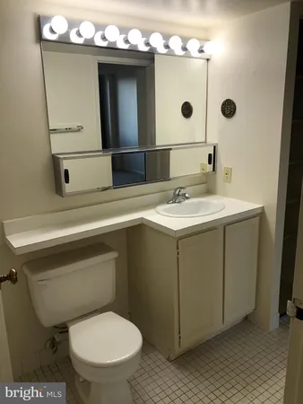 $1,750 | 7401 Westlake Terrace, Unit 1005, Bethesda, MD 20817