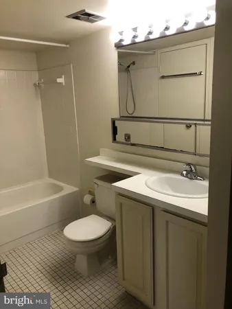 $1,750 | 7401 Westlake Terrace, Unit 1005, Bethesda, MD 20817