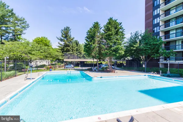 $1,750 | 7401 Westlake Terrace, Unit 1005, Bethesda, MD 20817