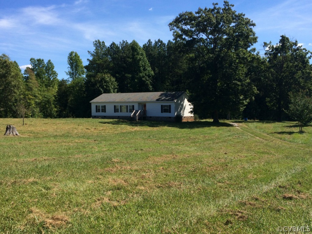 613 Frenchs Store Road Cumberland, VA 23040 - Photo 1 of 21 Gallery Image 1