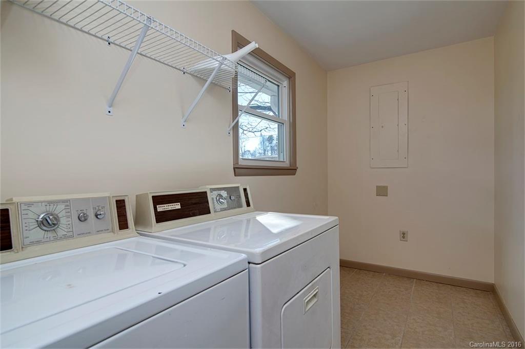 287 Old County Home Road Brevard, NC 28712 - Photo 12 of 13 Gallery Image 12