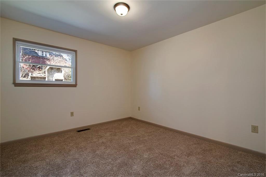 287 Old County Home Road Brevard, NC 28712 - Photo 9 of 13 Gallery Image 9